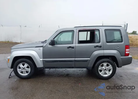 2012 Jeep Liberty Sport z USA, uszkodzony, nr VIN 1C4PJMAK7CW162003